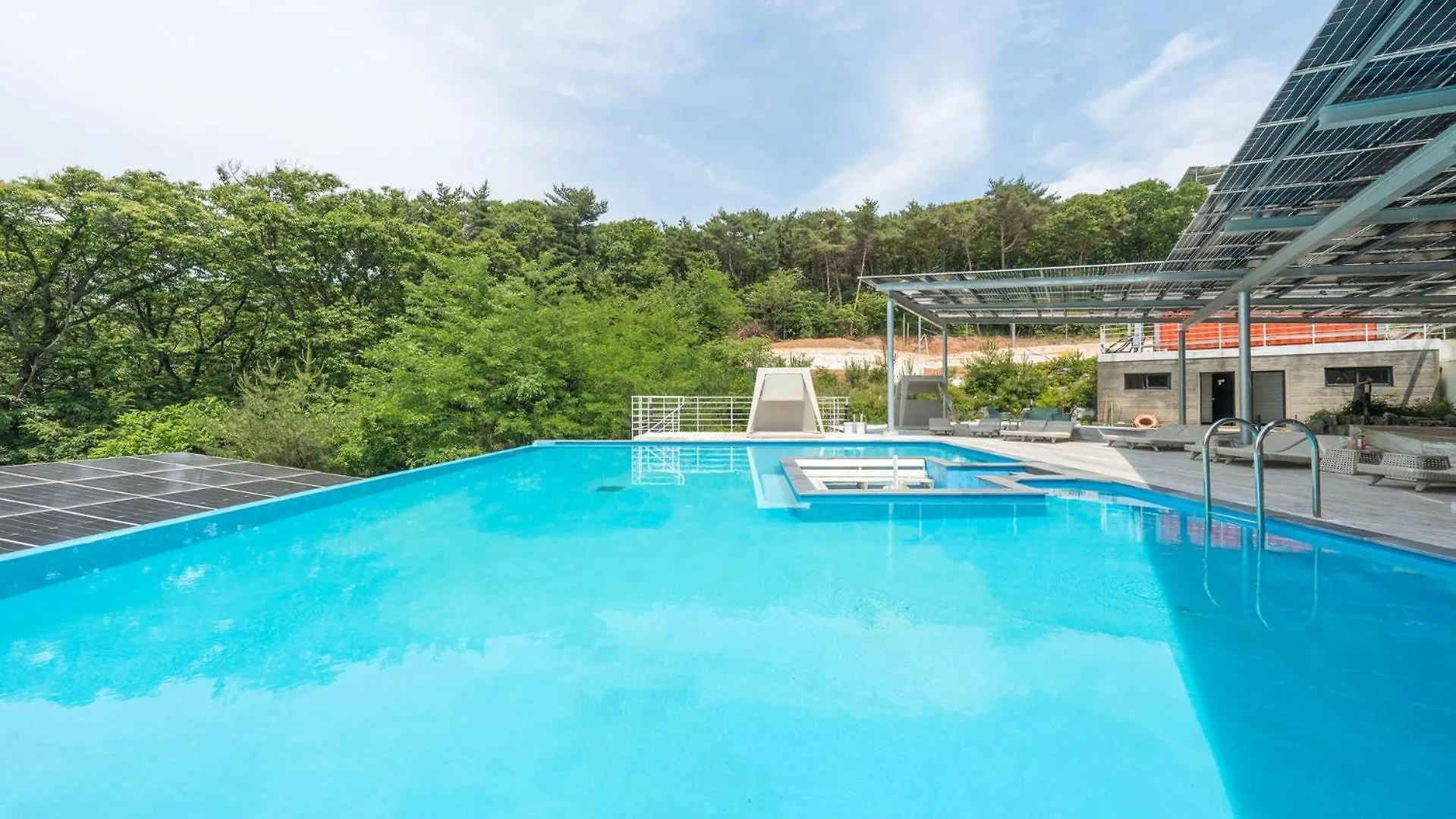Yeongheungdo Boutiquepassecomposepension Incheon Guest house